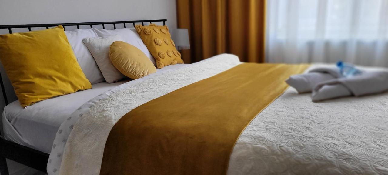 Apartament Garsoniera C&L Petroszany Zewnętrze zdjęcie